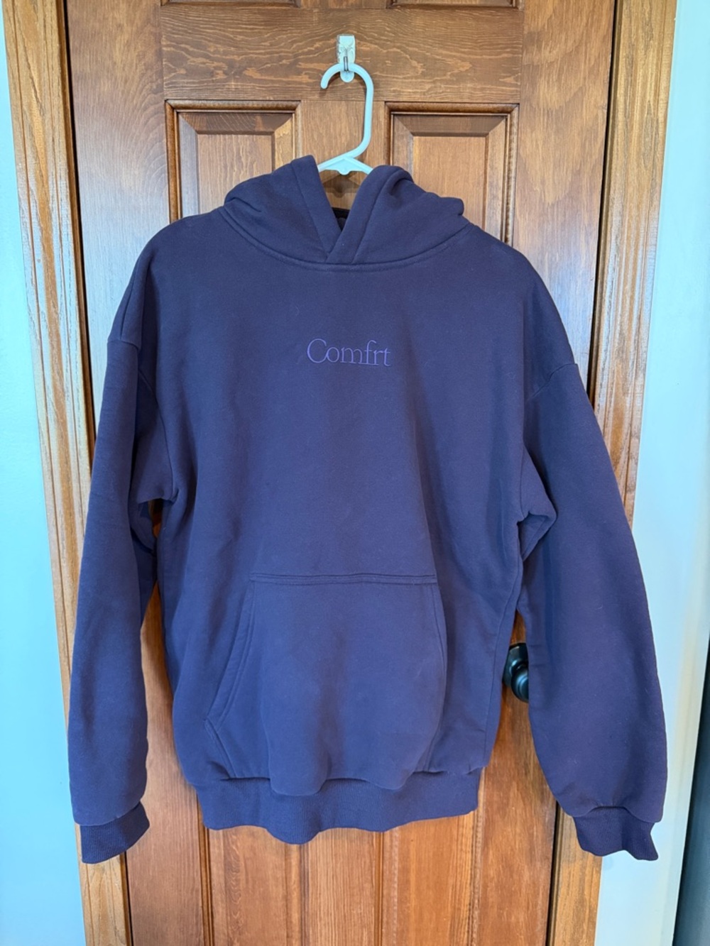 Comfrt Embroidered Deep Purple Hoodie